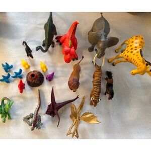 20 PC Lot Of Plastic and Rubber Dinosaur Godzilla Safari Tiger Figures Toys